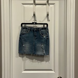 Cute for dressy casual events!